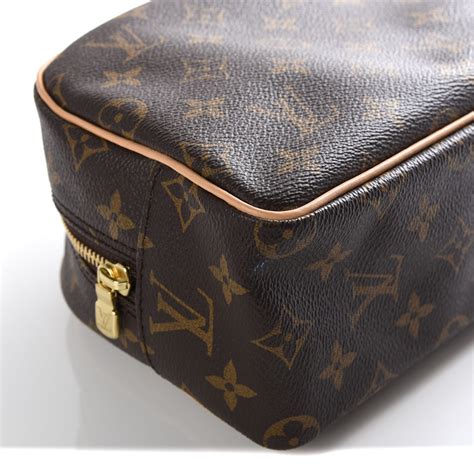 louis vuitton double zip toiletry bag|louis vuitton women's toiletry bag.